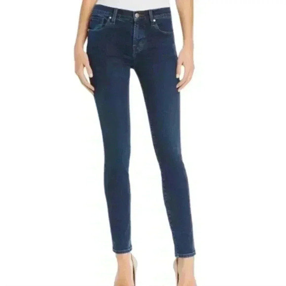 J Brand 620 Mid Rise Super Skinny Jeans in Throne Dark Blue Wash Women's size 28 - Picture 1 of 12